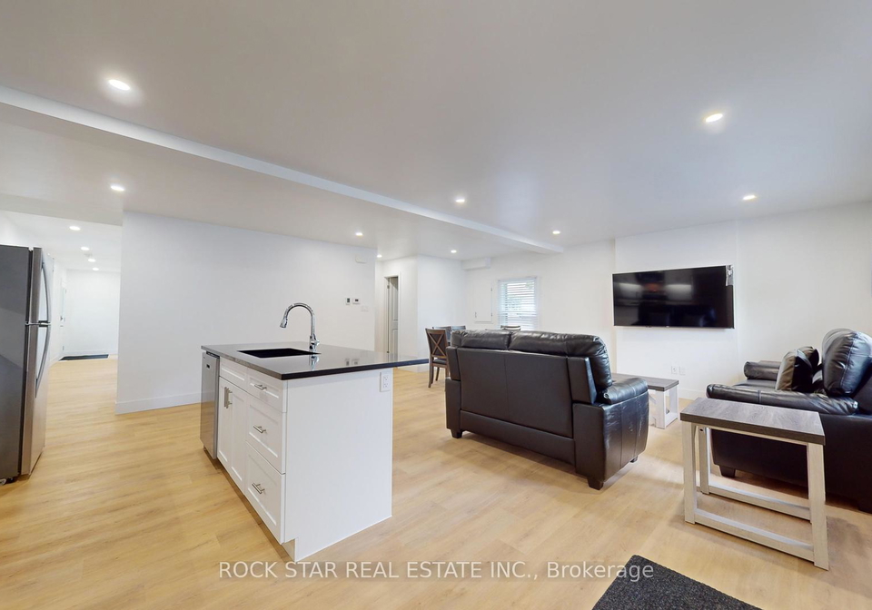 38-albion-street-london-north-ontario-x12043679