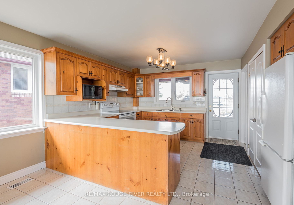 59-gilson-street-kawartha-lakes-ontario-x12044359