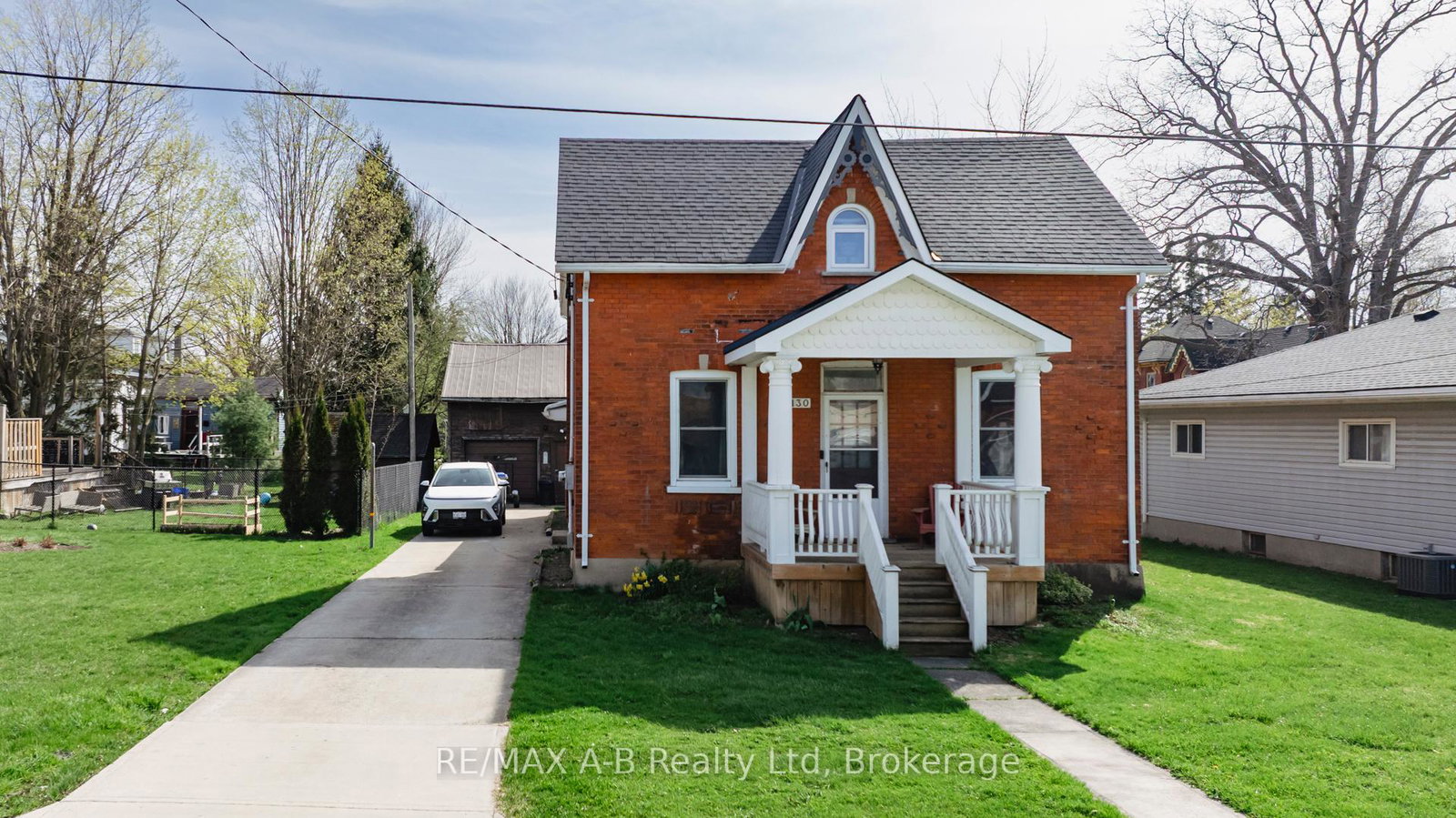 130-quebec-street-west-perth-ontario-x12044878