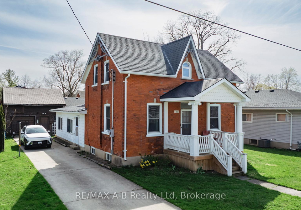 130-quebec-street-west-perth-ontario-x12044878