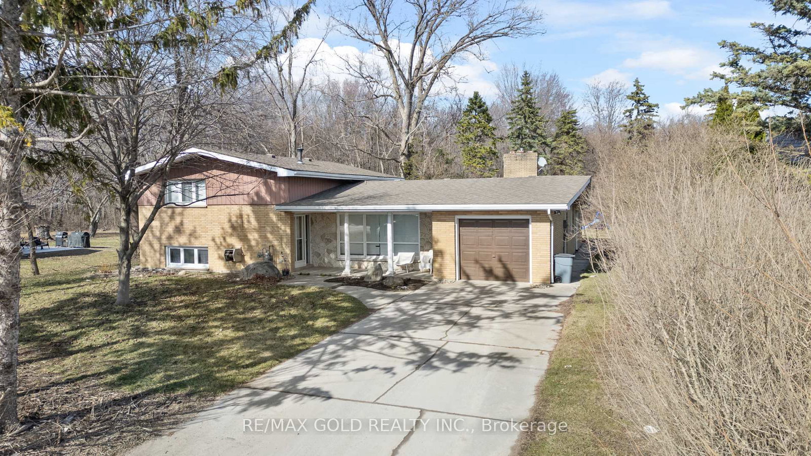 5094-county-road-46-tecumseh-ontario-x12045960