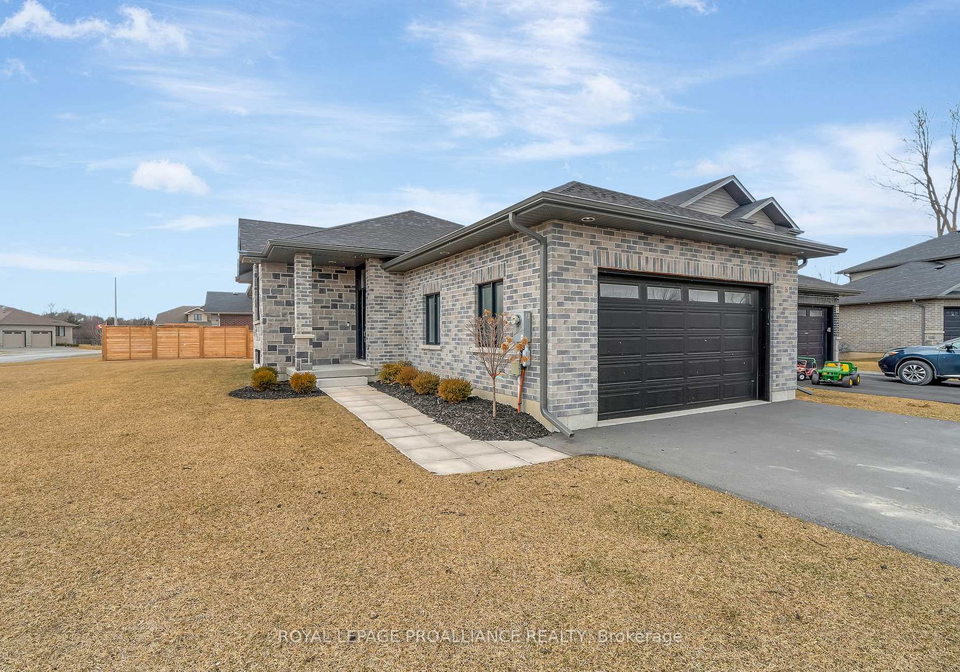 16-perth-court-belleville-ontario-x12046019
