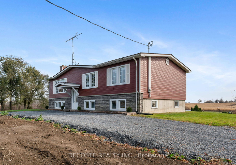 21230-concession-6-road-south-glengarry-ontario-x12047018