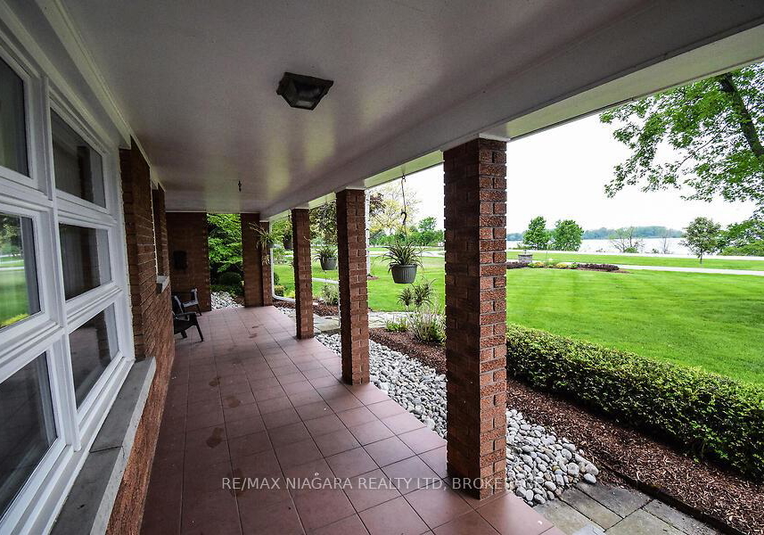 1457-niagara-boulevard-fort-erie-ontario-x12048684
