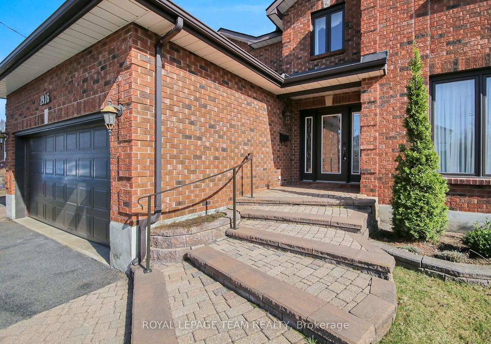 1916-kingsdale-avenue-ottawa-ontario-x12048902