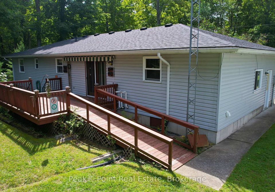 31-dorena-crescent-south-bruce-peninsula-ontario-x12049328