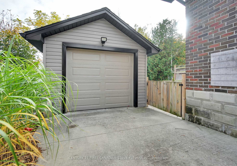 186-ridout-street-s-london-ontario-x12050342