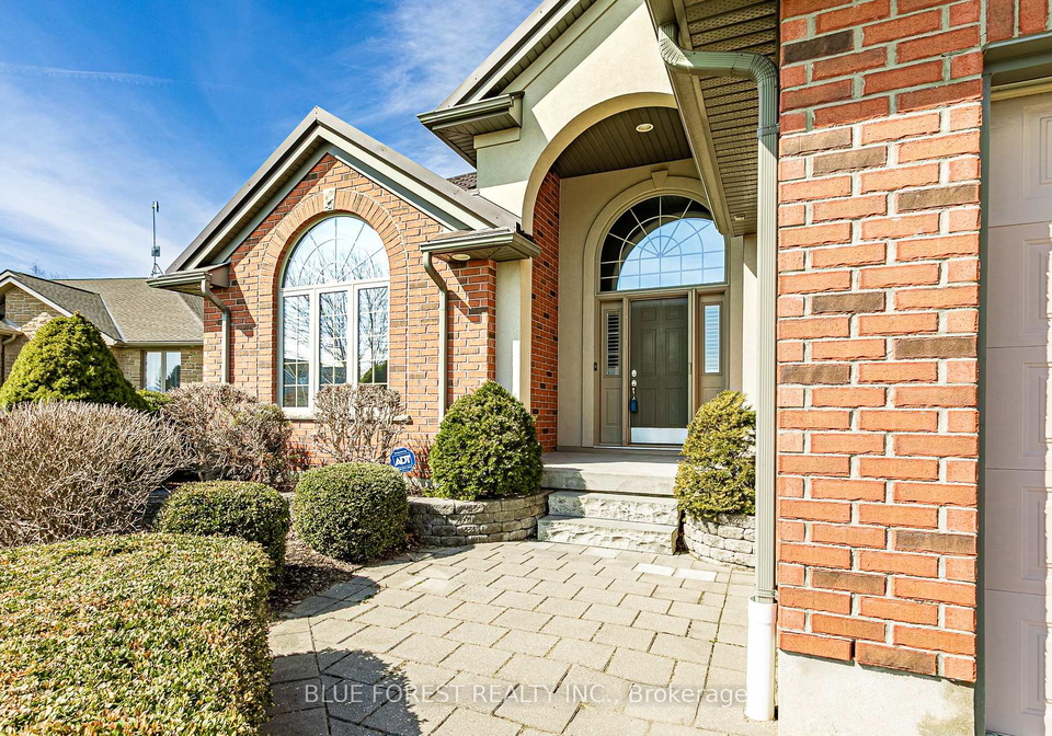 34-hillview-drive-thames-centre-ontario-x12050572