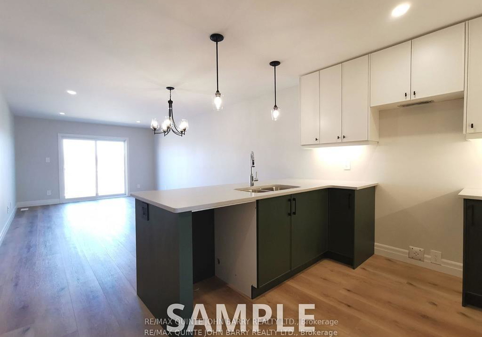 50-cedar-park-cresent-crescent-quinte-west-ontario-x12050776