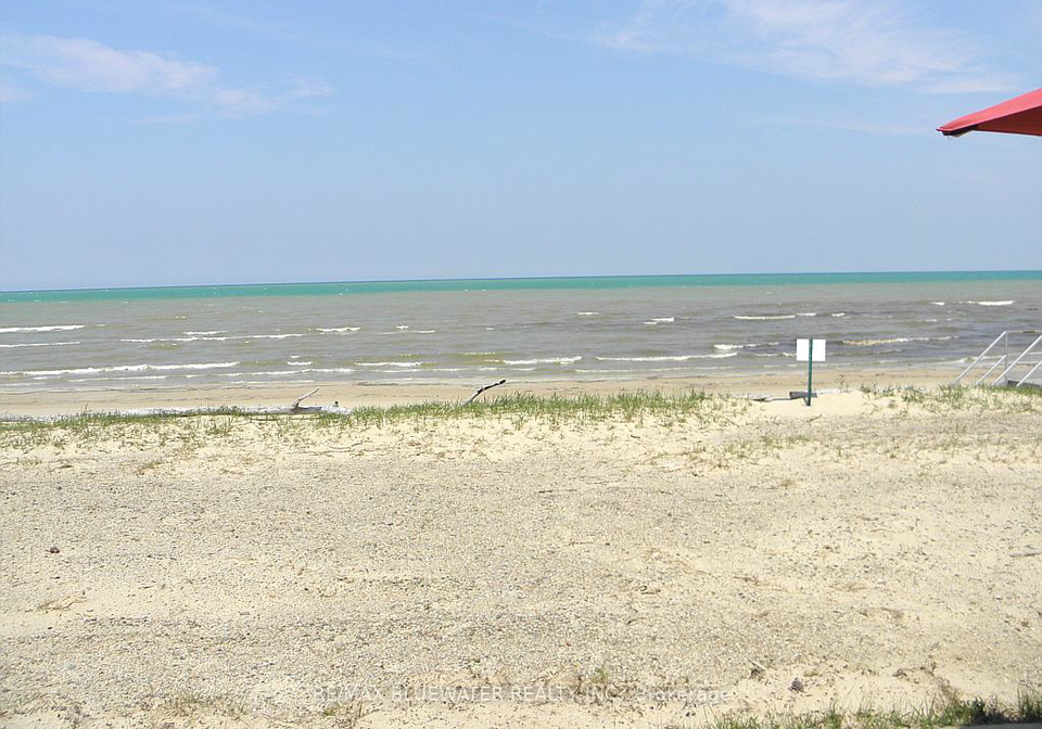 6290-william-street-lambton-shores-ontario-x12052114