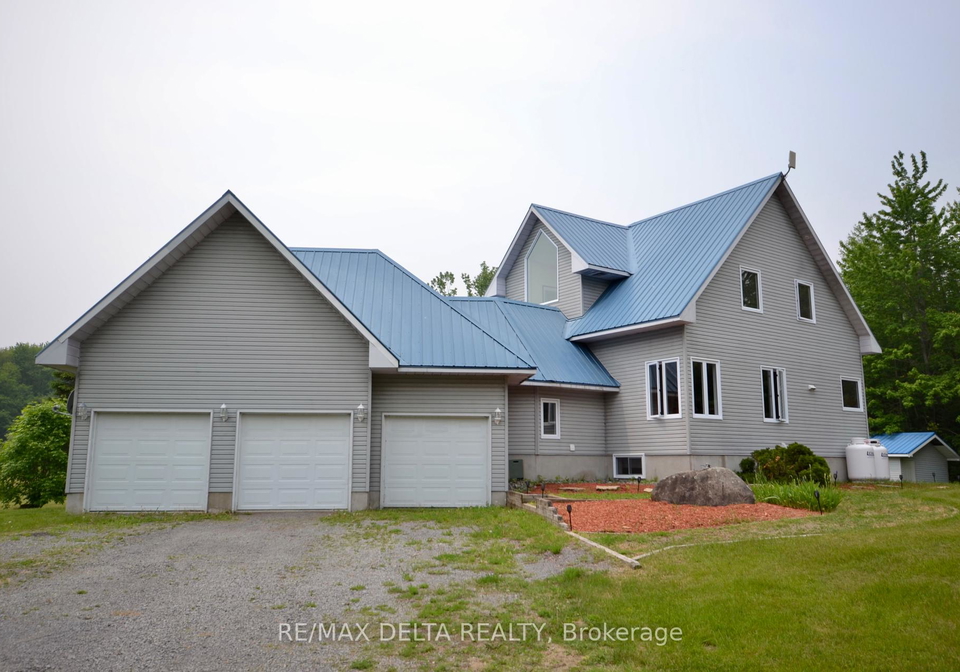 3888-schnupp-road-clarence-rockland-ontario-x12052123