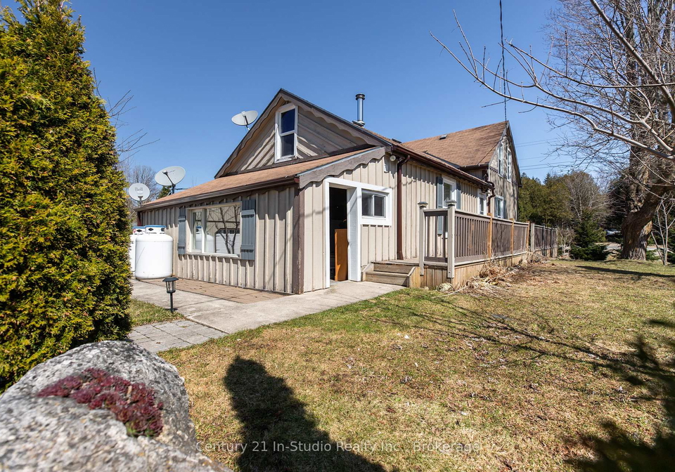 315858-highway-6-highway-chatsworth-ontario-x12052408