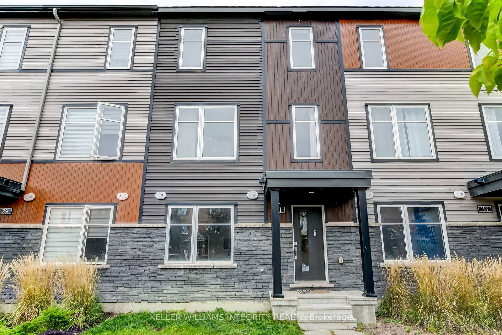 31-lakepointe-drive-ottawa-ontario-x12052756