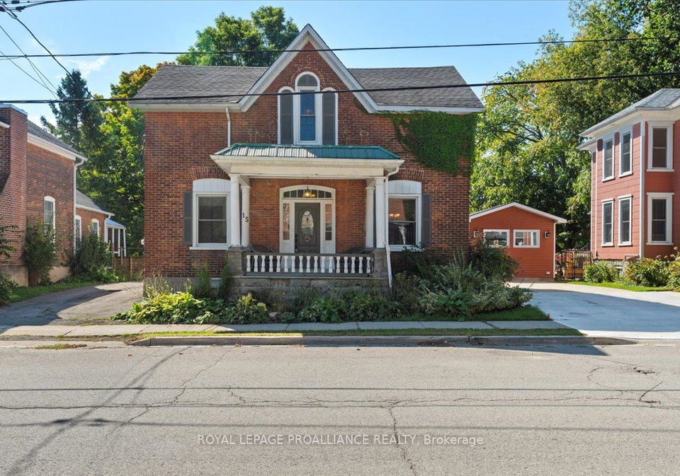 15-paul-street-prince-edward-county-ontario-x12053112