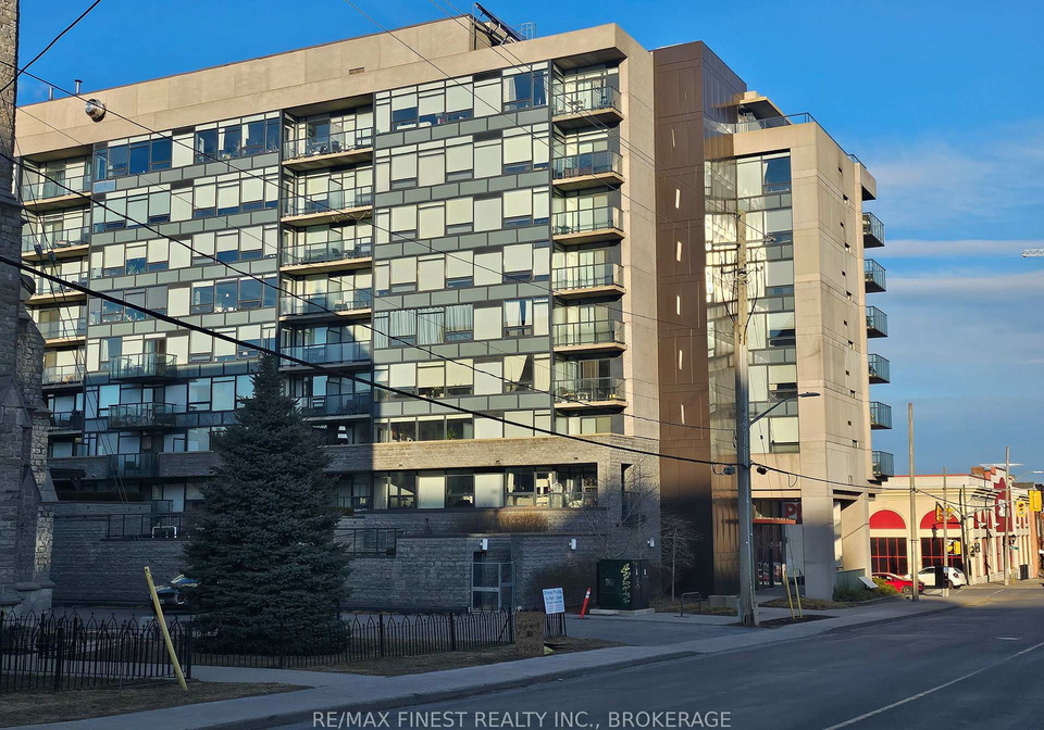121-queen-street-kingston-ontario-x12053646