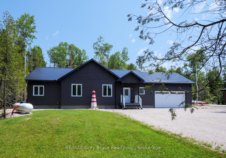 32-devils-glen-road-northern-bruce-peninsula-ontario-x12055267
