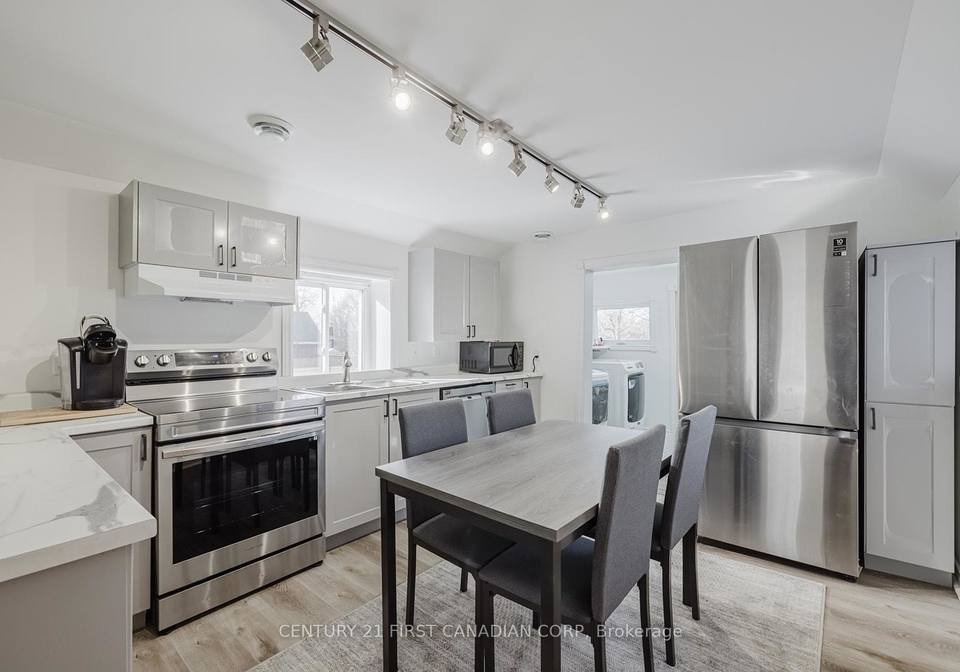 47-broadway-street-chatham-kent-ontario-x12055549