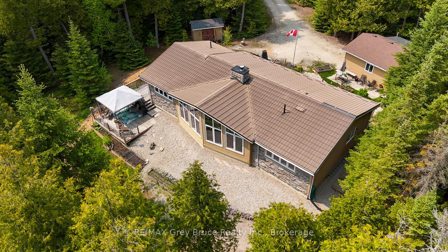 103-lakewood-country-lane-northern-bruce-peninsula-ontario-x12056000