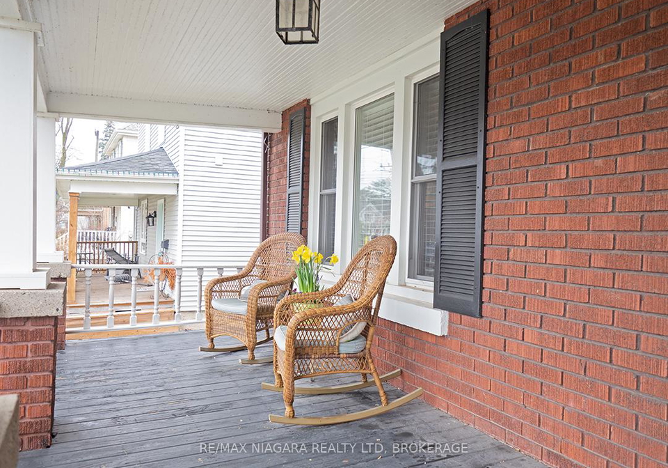 261-sugarloaf-street-port-colborne-ontario-x12058217