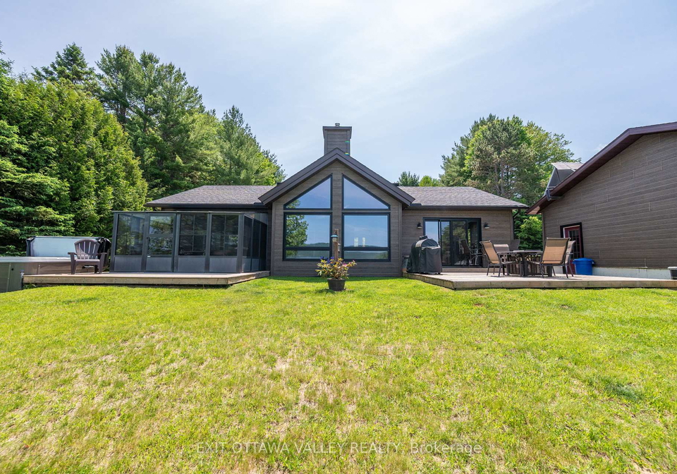 507-edgewater-way-head-clara-maria-head-clara-and-maria-ontario-x12059036