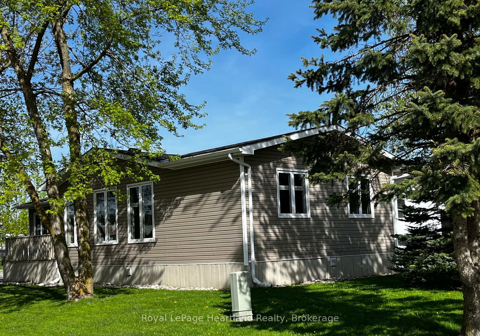 21-kalisch-avenue-south-huron-ontario-x12059344