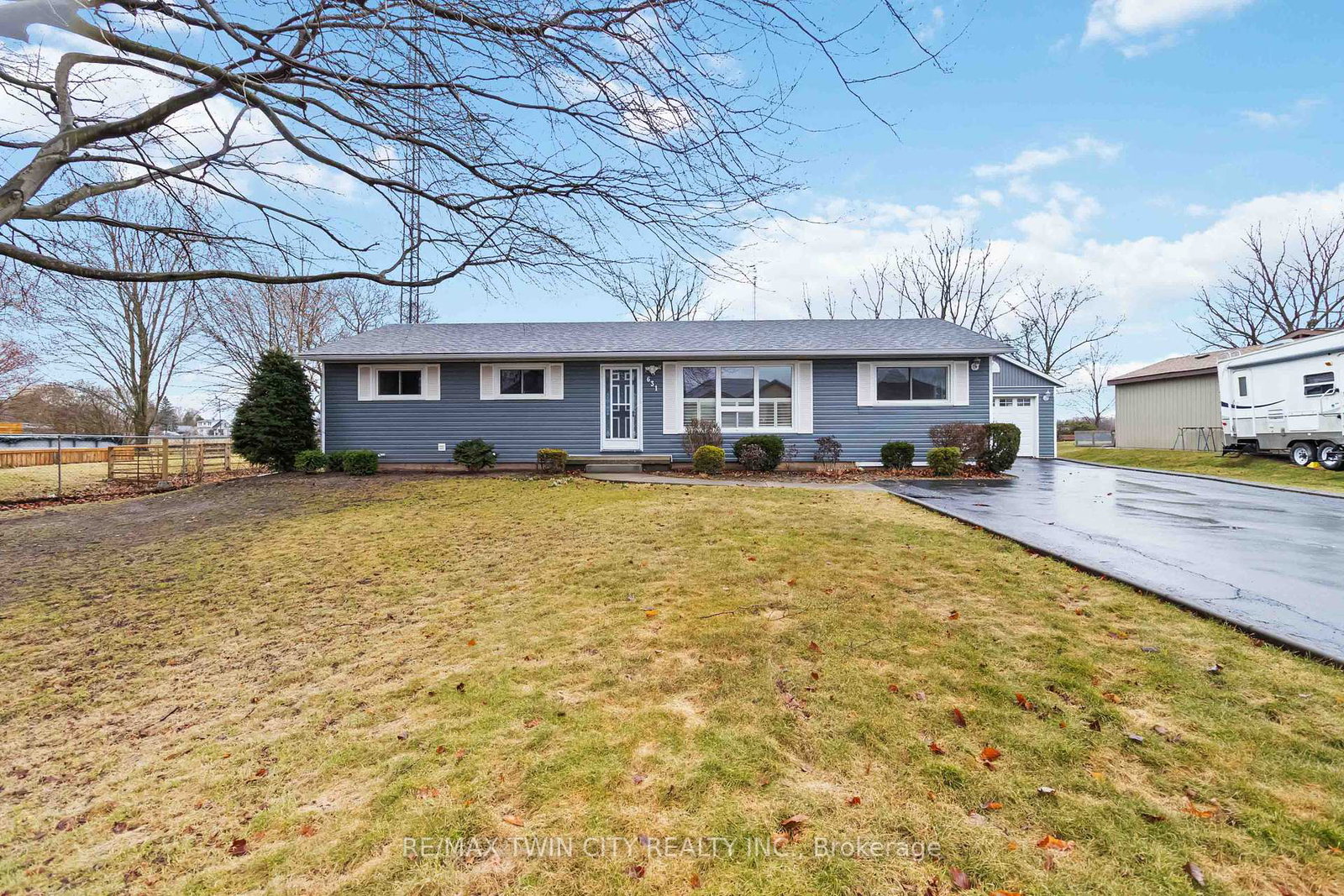 631-mount-pleasant-road-brant-ontario-x12059808