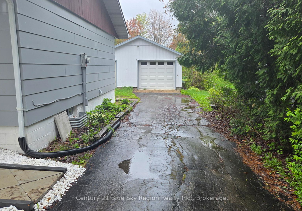 47-john-street-sundridge-ontario-x12060044