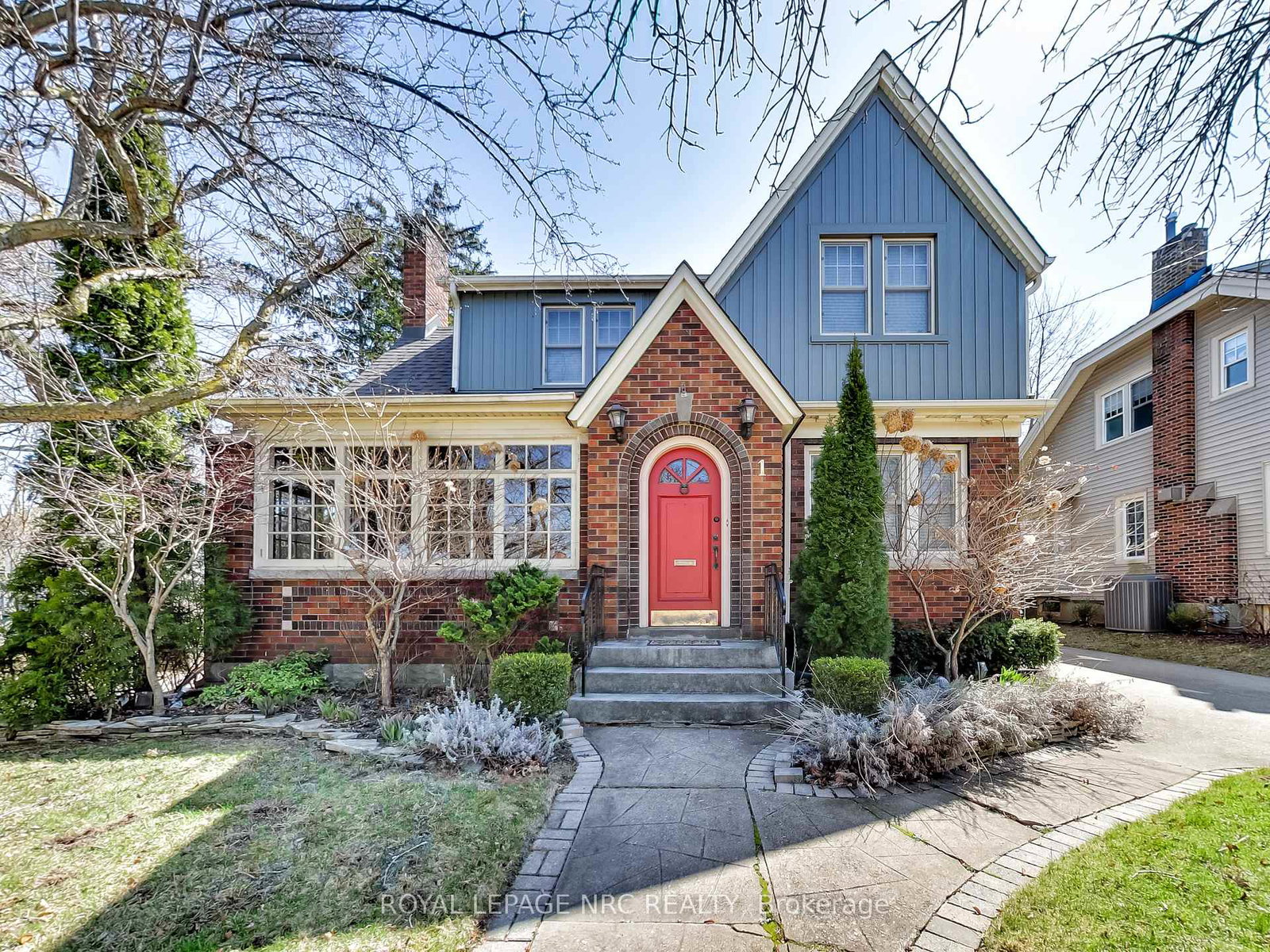 1-nelles-boulevard-grimsby-ontario-x12060244