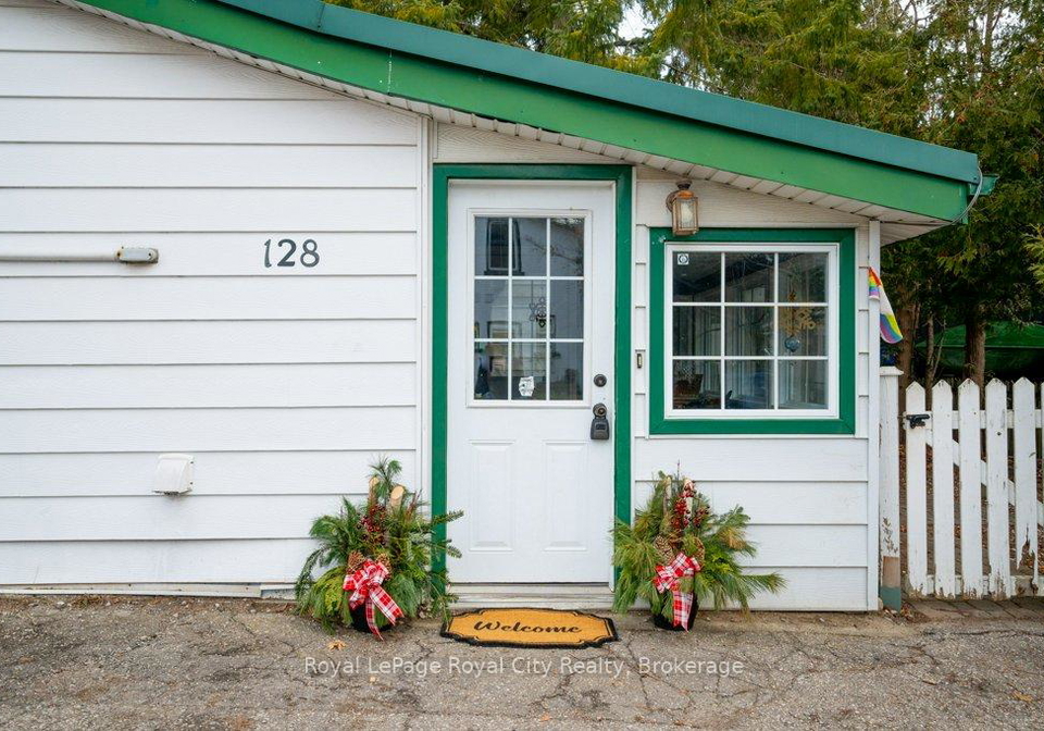 128-dufferin-street-guelph-ontario-x12061812