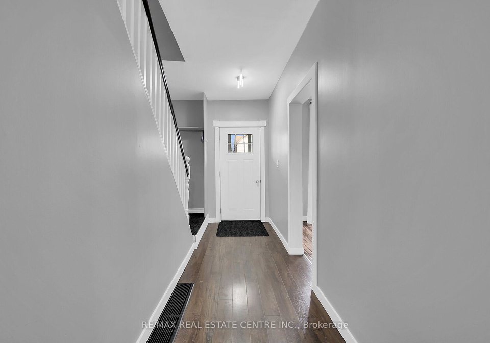 18-keith-street-hamilton-ontario-x12063186