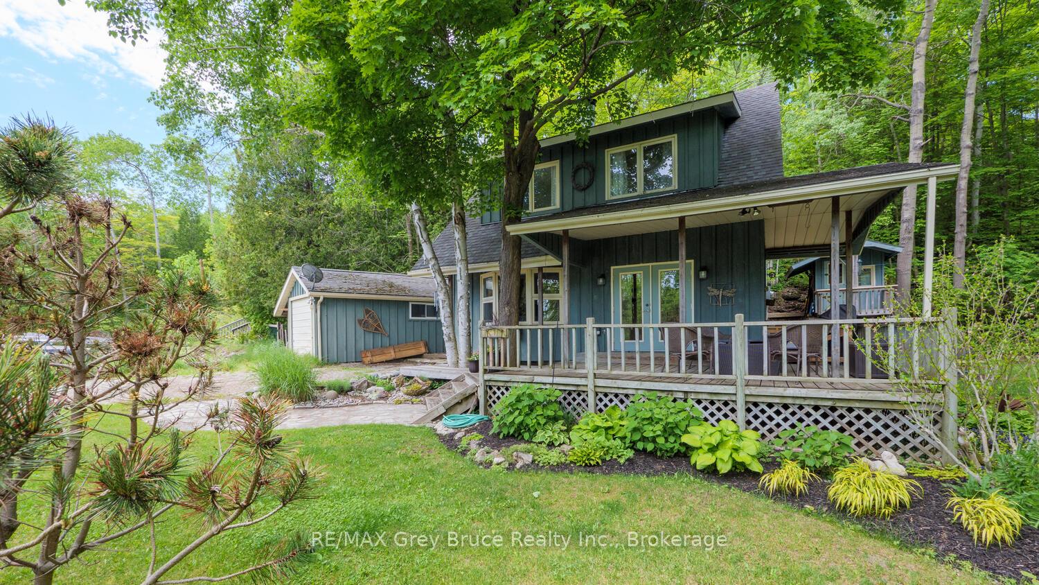 11lt17-shoreline-drive-northern-bruce-peninsula-ontario-x12064454