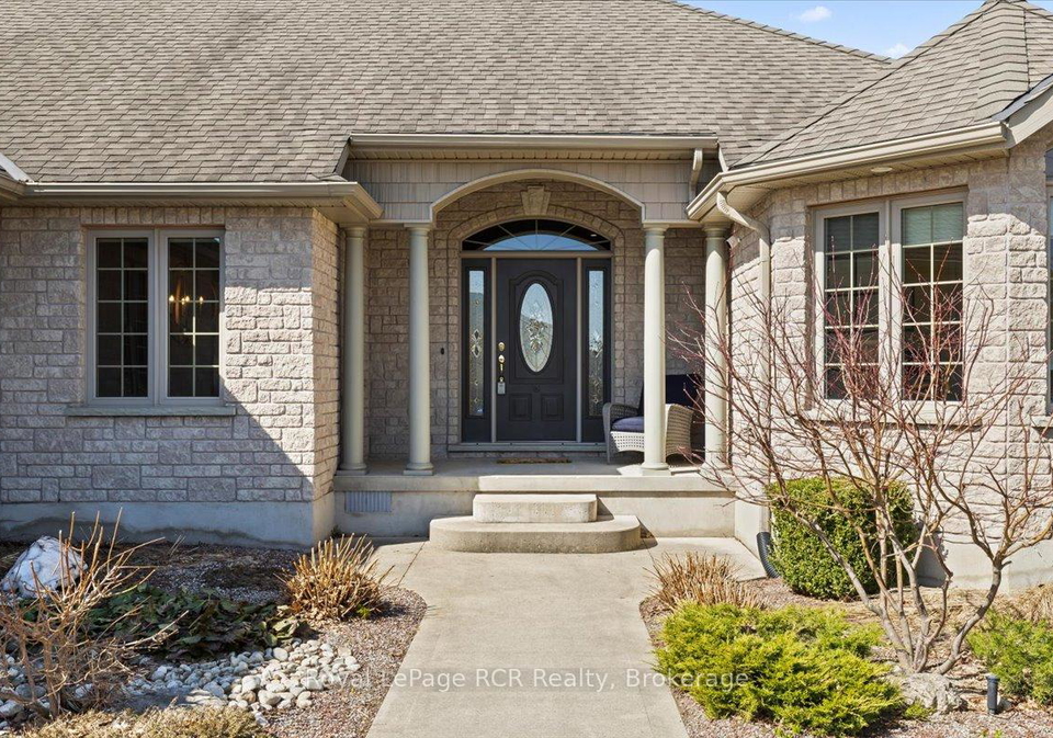 98-11th-avenue-hanover-ontario-x12064789