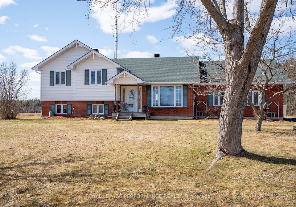 4970-morgan-road-south-stormont-ontario-x12065230