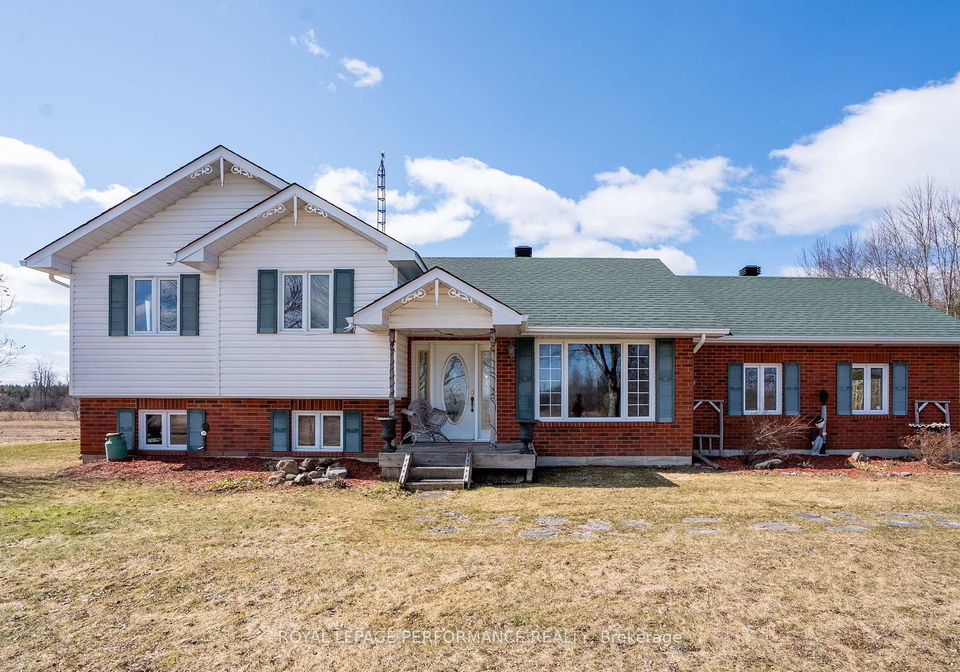 4970-morgan-road-south-stormont-ontario-x12065230