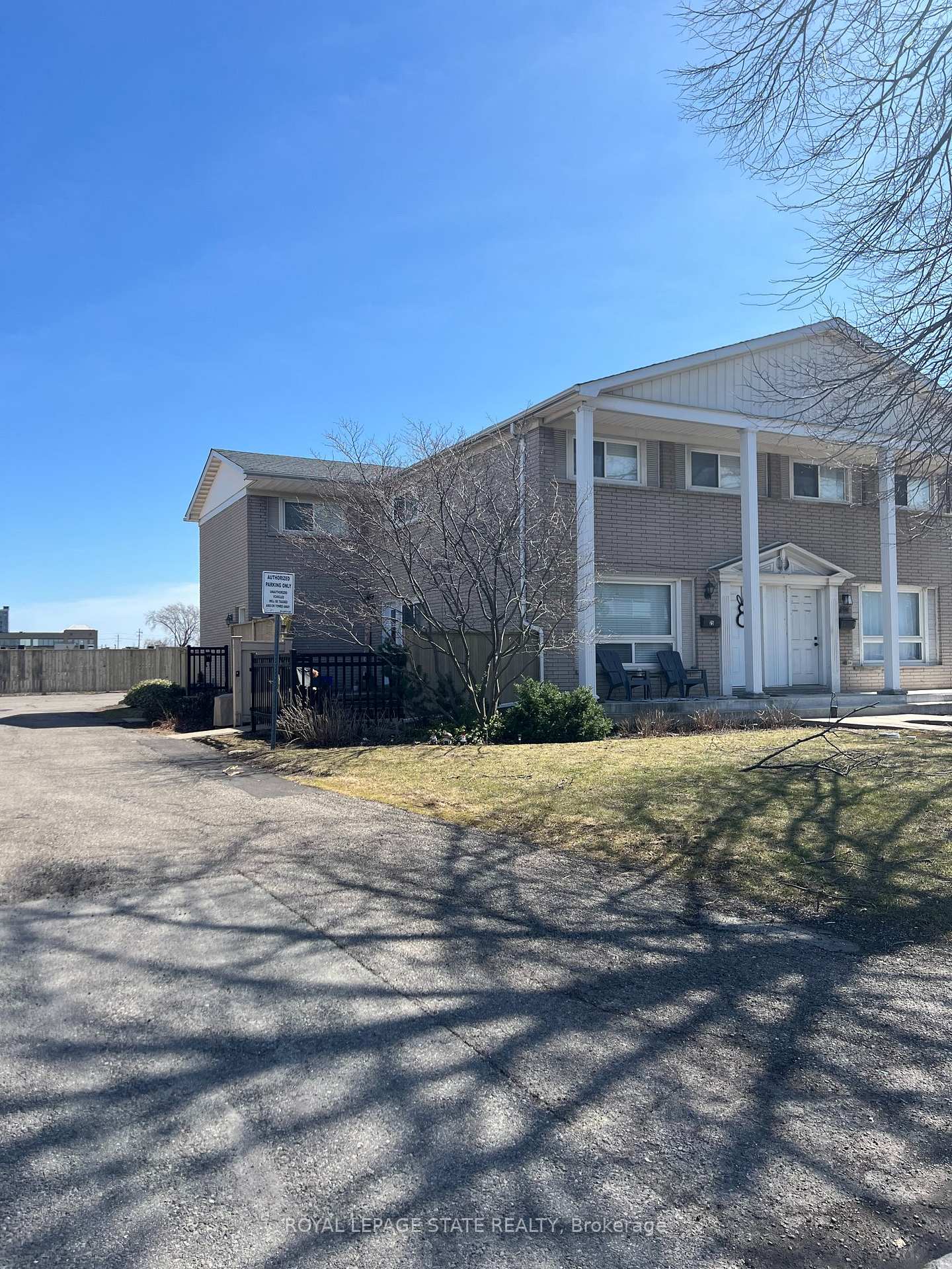 25-greenford-drive-hamilton-ontario-x12066786