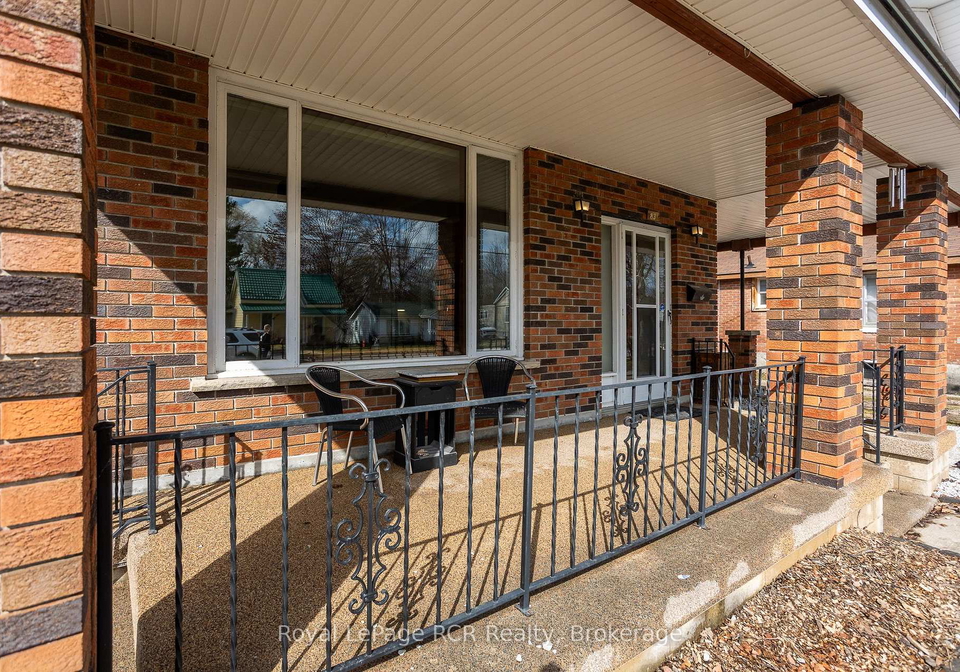 838-6th-avenue-w-owen-sound-ontario-x12066876