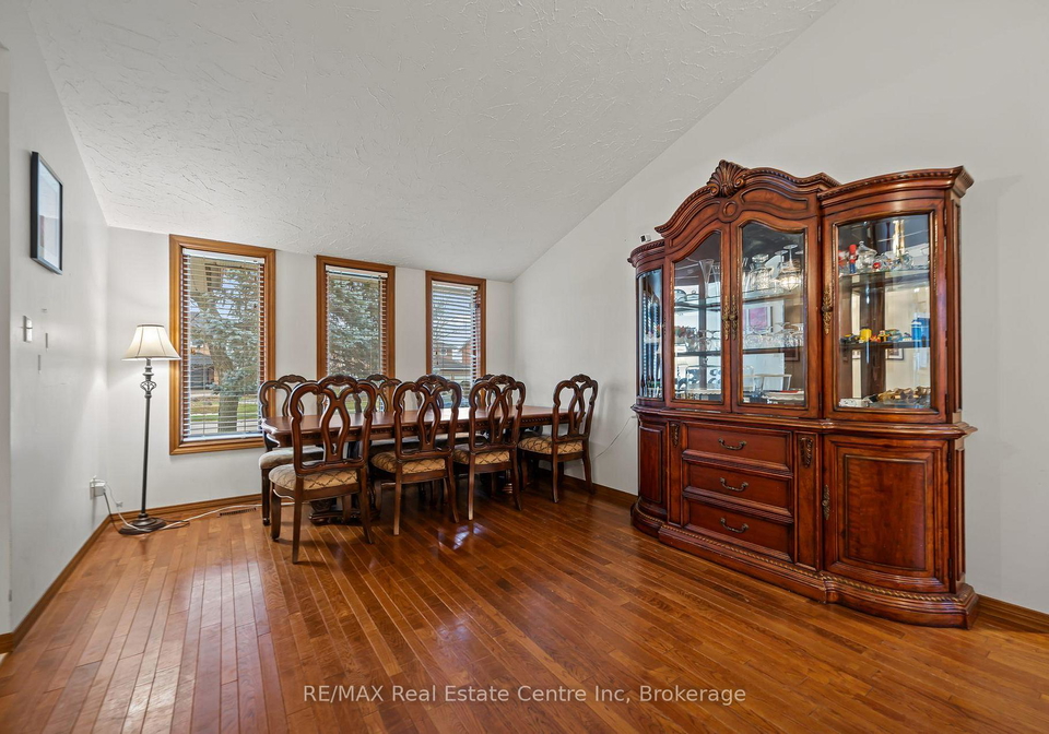 10-kortright-road-e-guelph-ontario-x12067017
