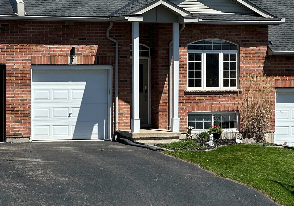 7-millcroft-drive-norfolk-ontario-x12067086