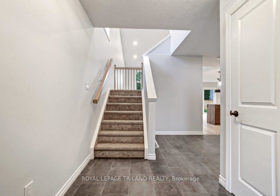 lot-4-macleod-court-west-elgin-ontario-x12067400