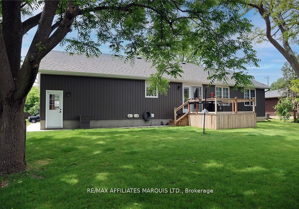 6-orchard-way-e-south-dundas-ontario-x12067617