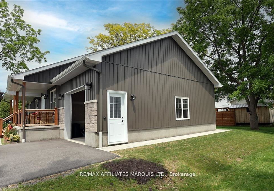 6-orchard-way-e-south-dundas-ontario-x12067617