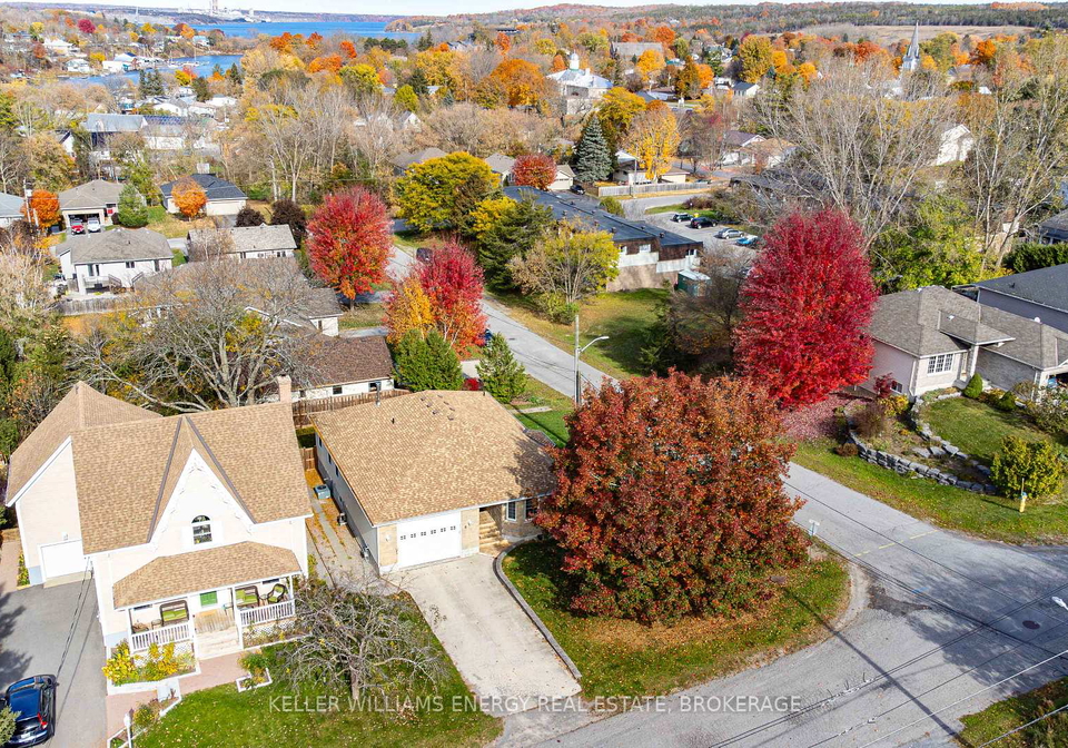 8-cumberland-street-prince-edward-county-ontario-x12067742