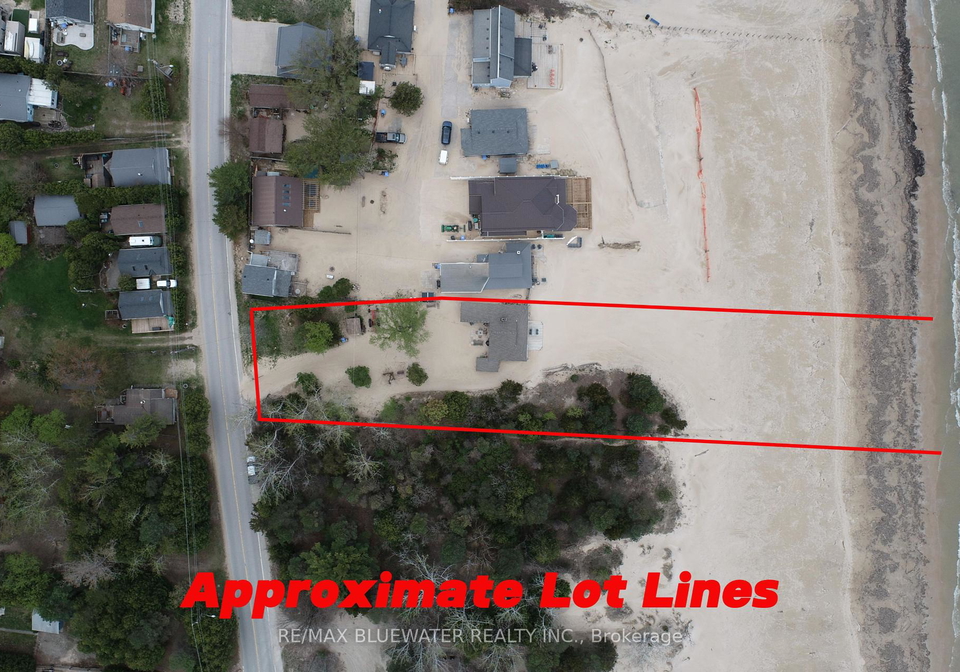 6388-west-parkway-drive-lambton-shores-ontario-x12068289
