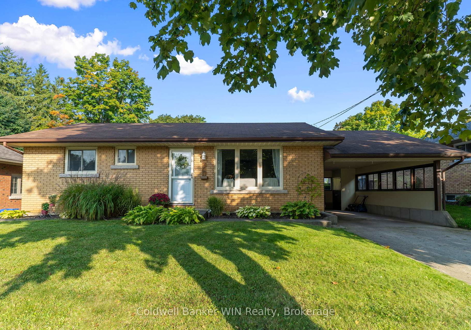 289-birmingham-street-e-wellington-north-ontario-x12068306