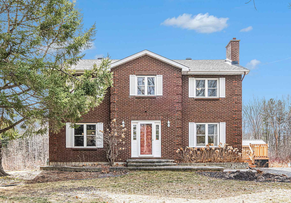 1884-county-road-43-north-grenville-ontario-x12068666