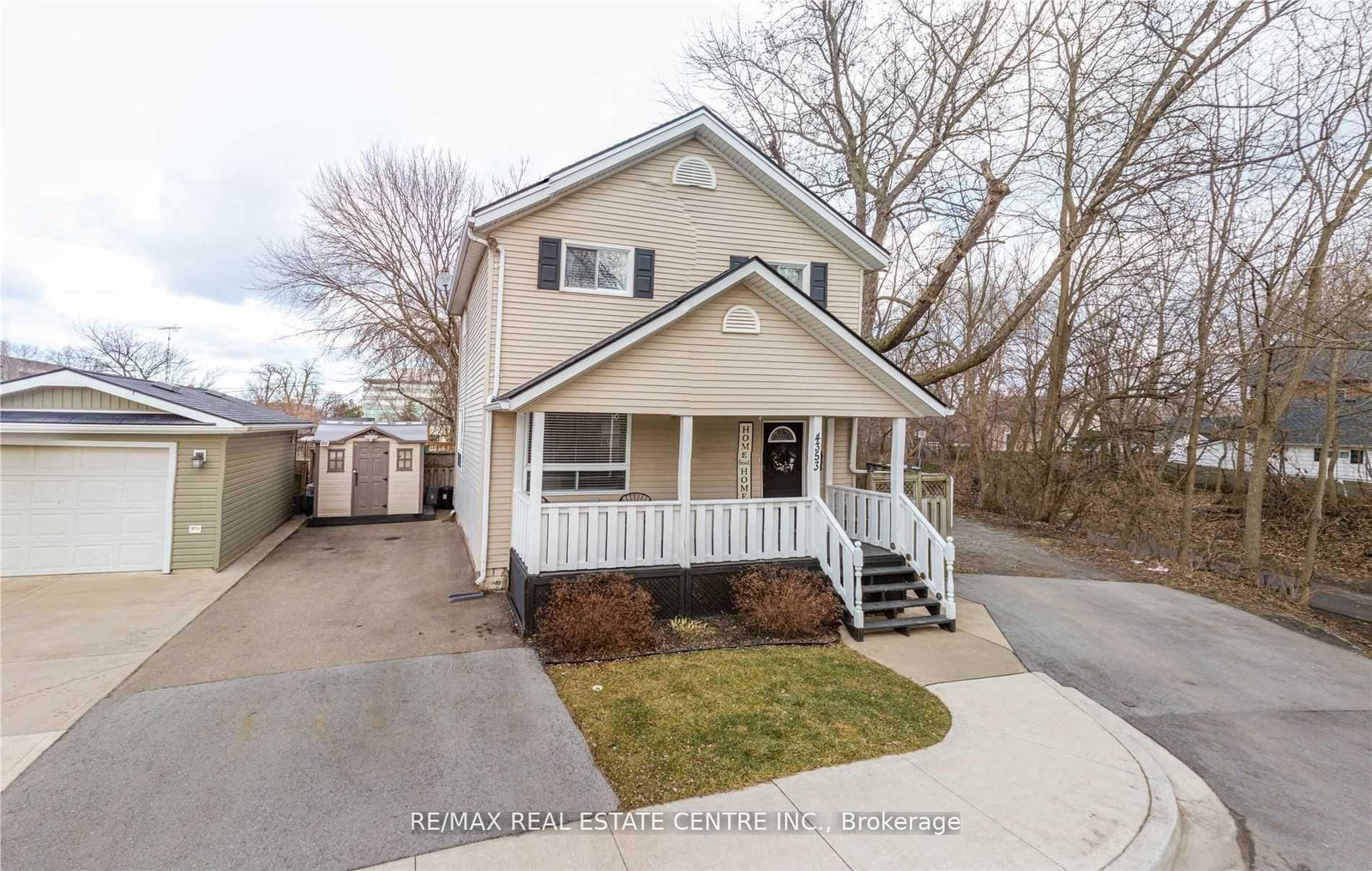 4353-ellis-street-niagara-falls-ontario-x12069674