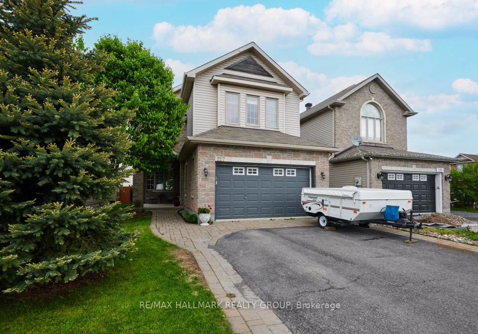 227-trail-side-circle-ottawa-ontario-x12069884