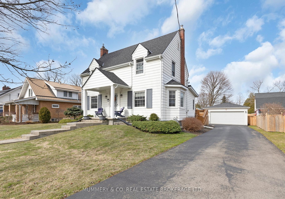 212-first-avenue-norfolk-ontario-x12070074