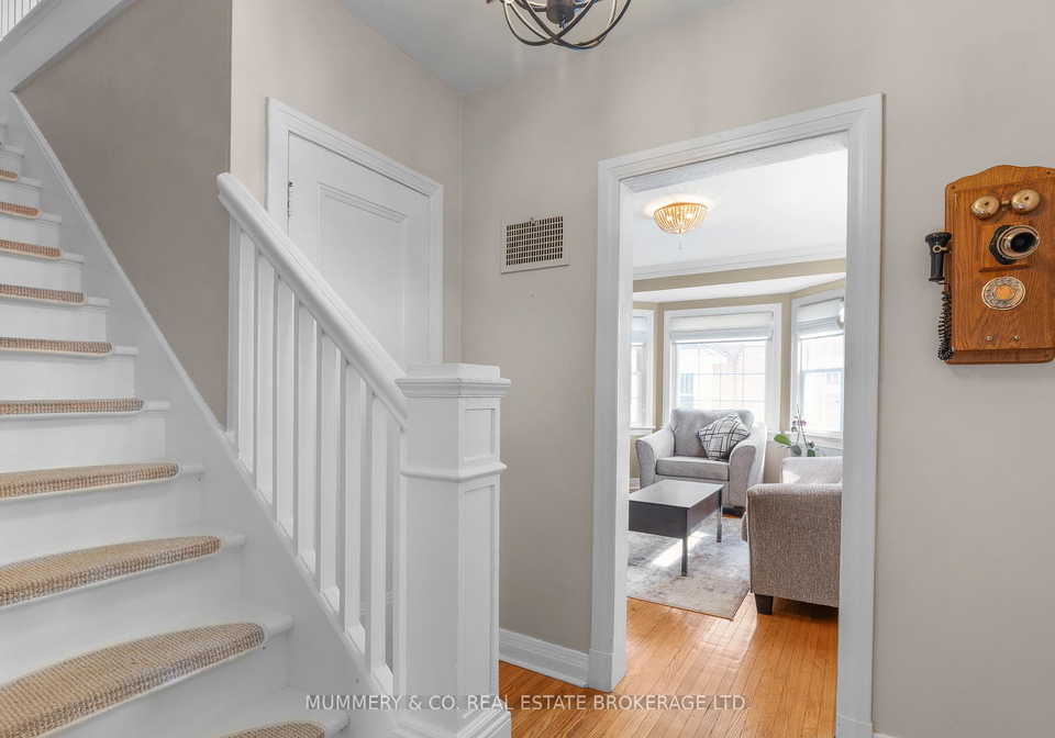 212-first-avenue-norfolk-ontario-x12070074