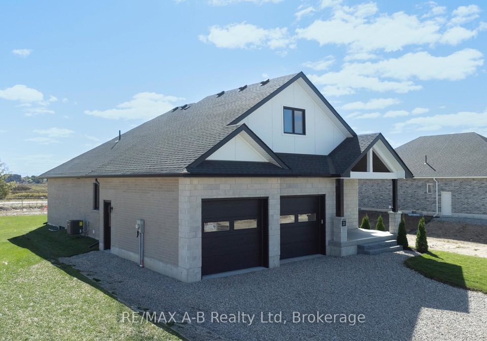 21-orchard-drive-stratford-ontario-x12070616